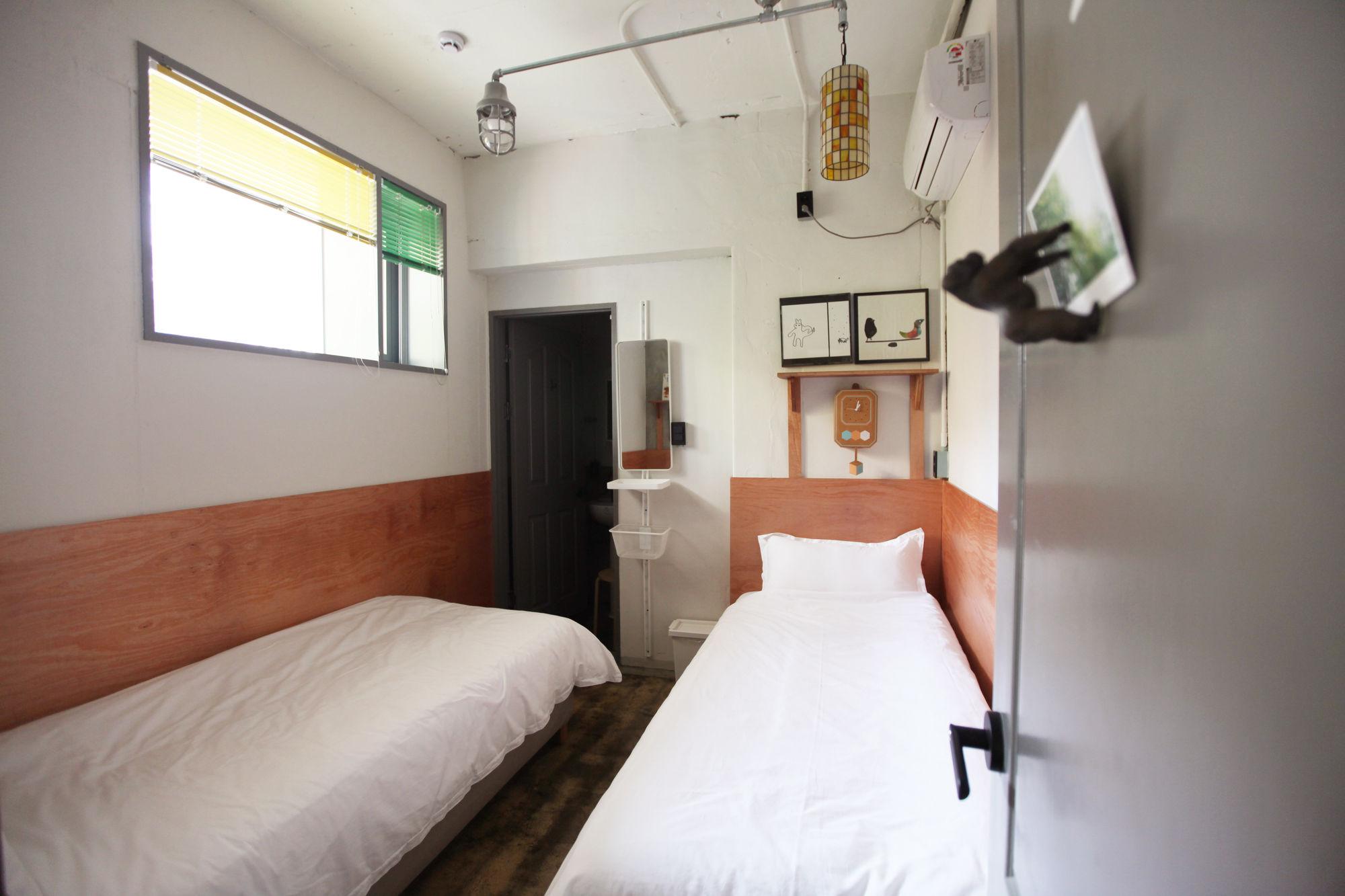 Hongdae Guesthouse Pajamaparty Seoul Exterior photo